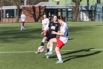 Bild 68 - wBJ SV Wahlstedt - SV Henstedt Ulzburg : Ergebnis: 0:1